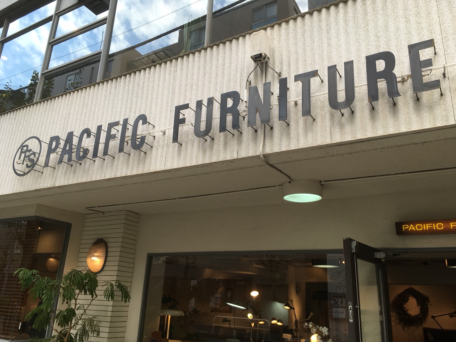 PACIFIC FURNITURE SERVICE®︎さんで色選び Design Source － デザインソース